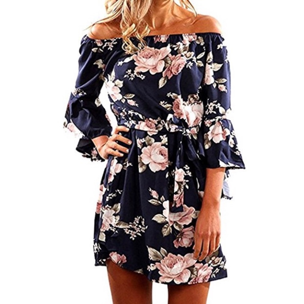 Off shoulder floral dress🎀